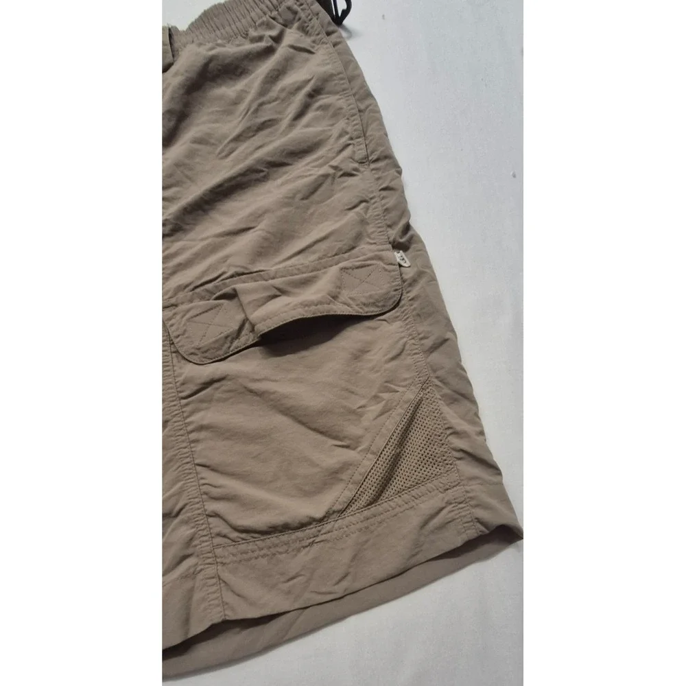 Magellan Outdoor mens fish gear Mag Repel khaki shorts 3XL pockets elastic waist